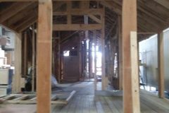 MIDDLE-INSIDE-FRONT