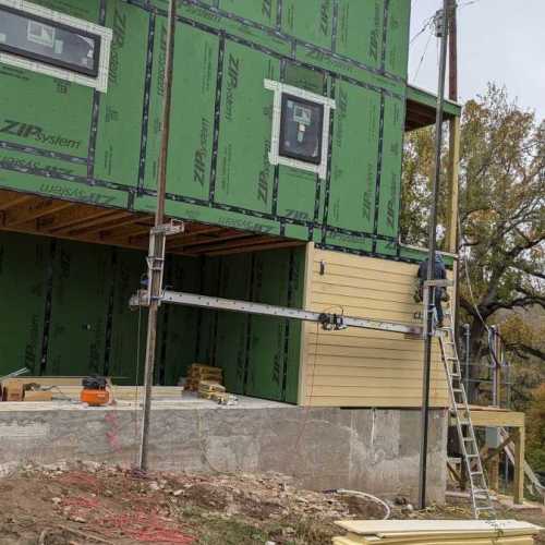 PXL_20241205_162723684