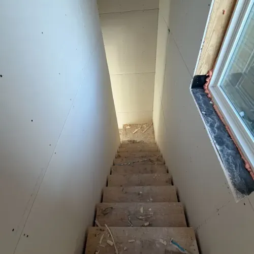 Small House Solutions